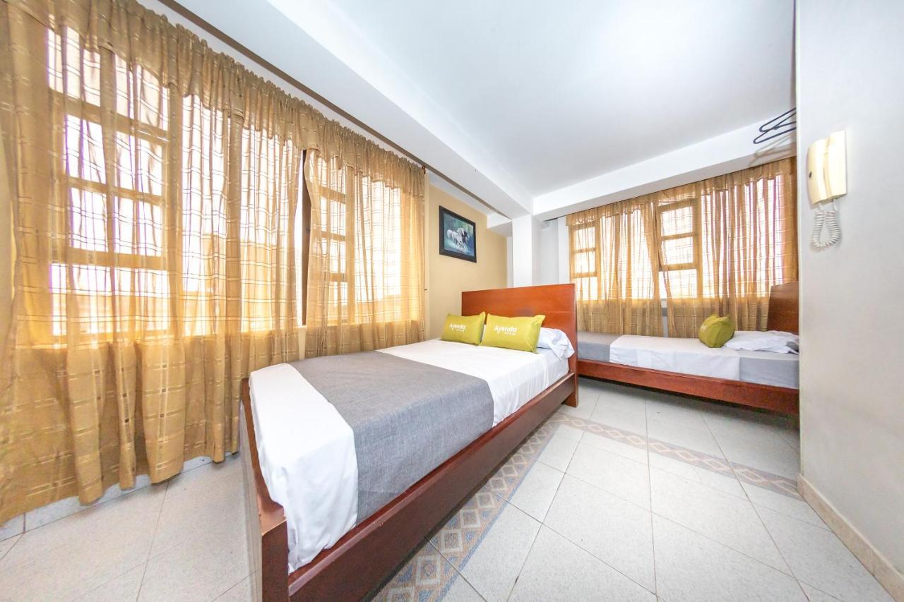 Hotel Home Bioma 1010 โบโกตา ภายนอก รูปภาพ