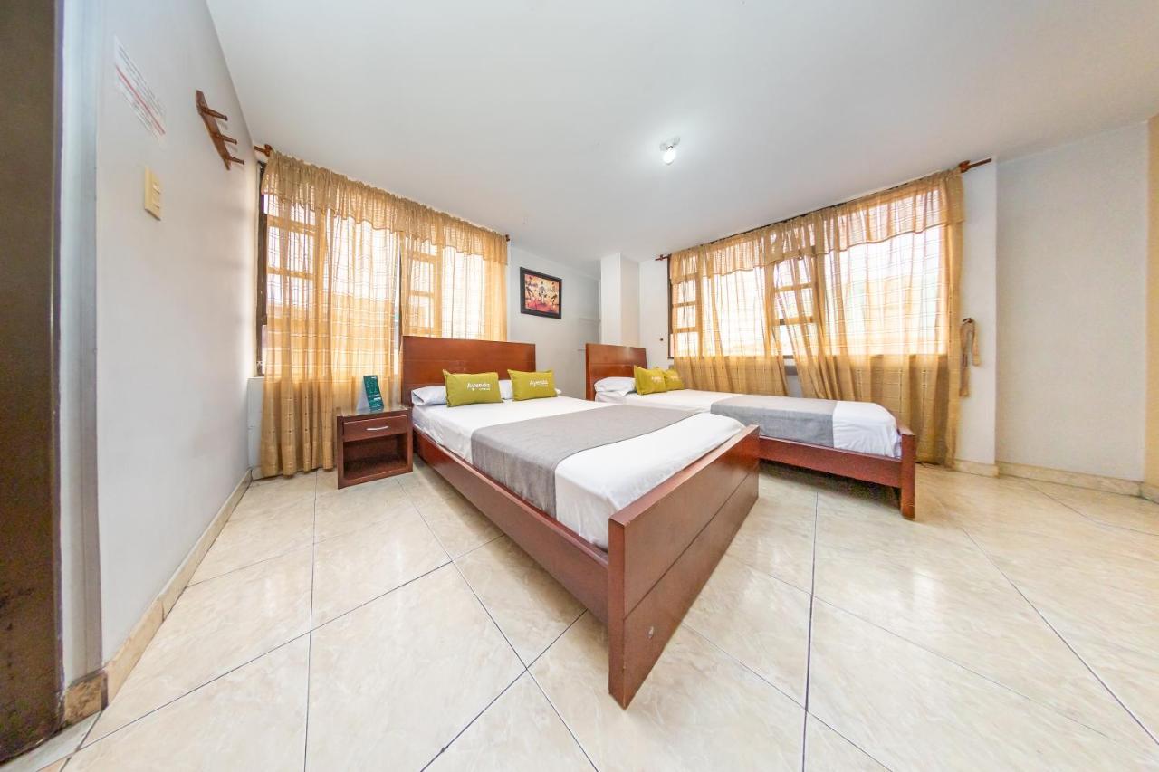 Hotel Home Bioma 1010 โบโกตา ภายนอก รูปภาพ